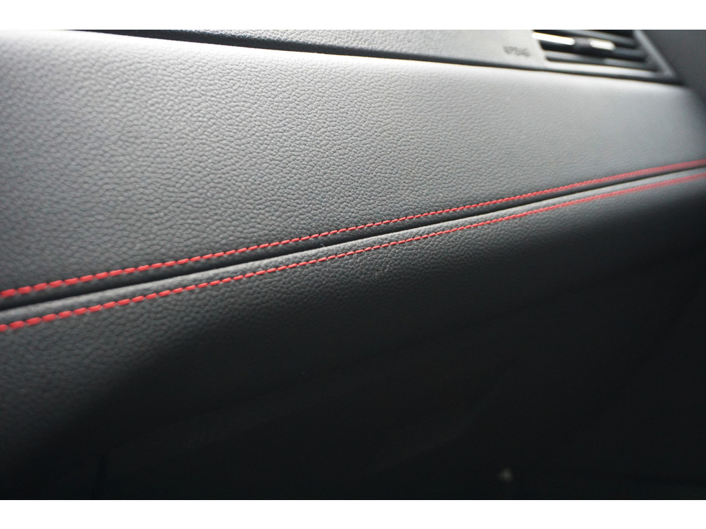 
Seat Arona Arona 1.0 TSI 115 PK FR Intense | CAMERA | VIRT. COCKPIT | BEATS | TREKHAAK | LEDER/ALCANTARA | vol									