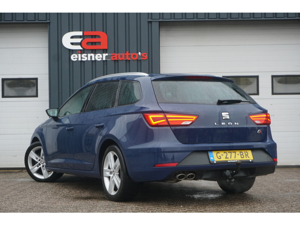 
Seat Leon Leon ST 1.5 TSI FR Intense 150 PK | TREKHAAK | APPLE/ANDROID | CLIMA | vol									