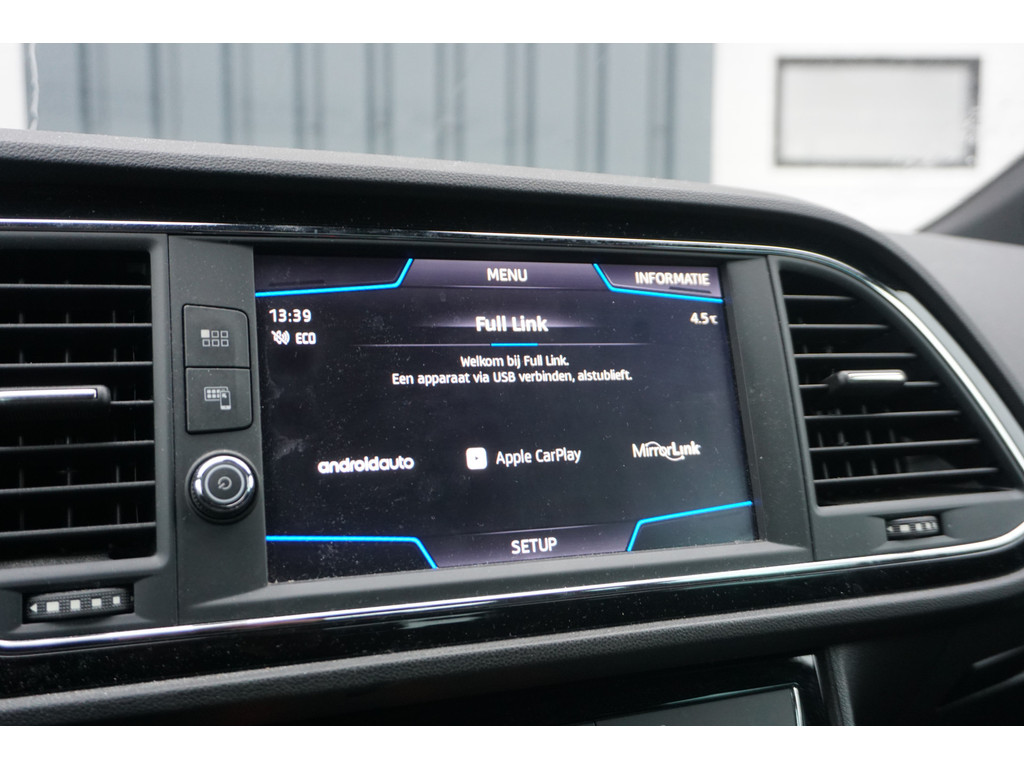 
Seat Leon Leon ST 1.5 TSI FR Intense 150 PK | TREKHAAK | APPLE/ANDROID | CLIMA | vol									