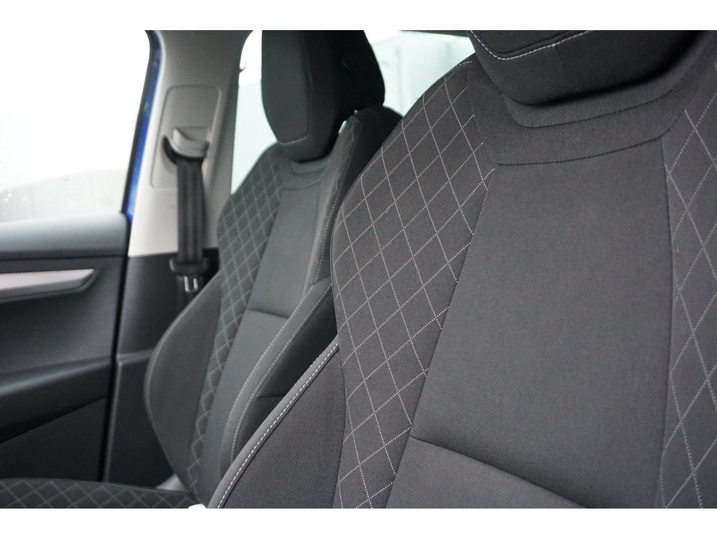 
Skoda Karoq Karoq 1.0 TSI Ambition | TREKHAAK | CLIMATE | APPLE/ANDROID | vol									