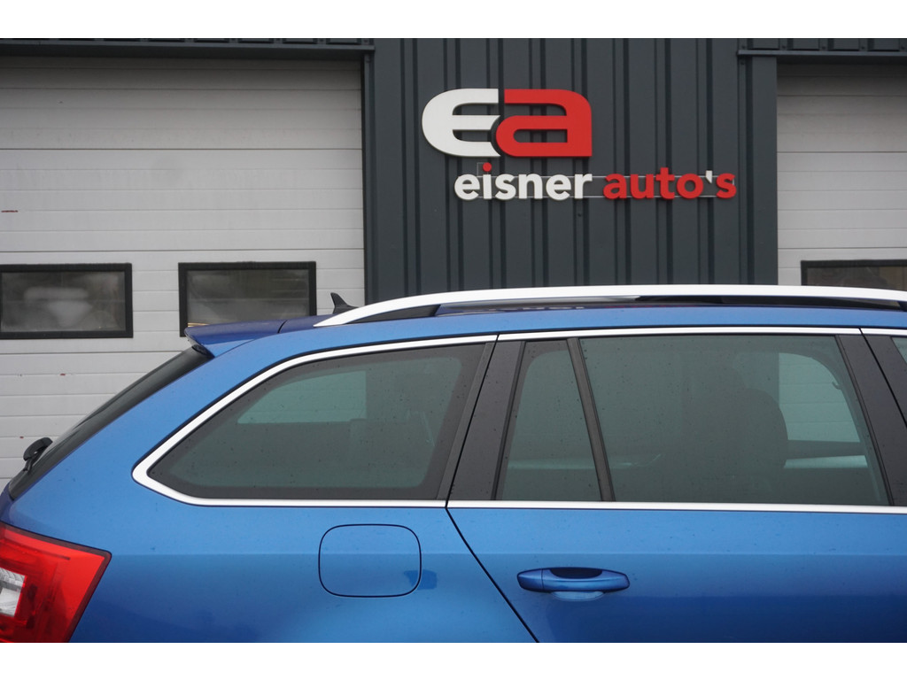 
Skoda Octavia Octavia Combi 1.0 TSI Ambition | PANO | CAMERA | FULL LED | TREKHAAK | STOELVERW. | HALF LEER | vol									