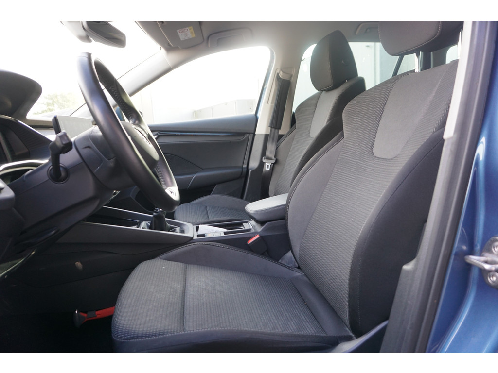 
Skoda Octavia Octavia Combi 1.0 TSI Business Edition | CAMERA | TREKHAAK | FULL LED | vol									