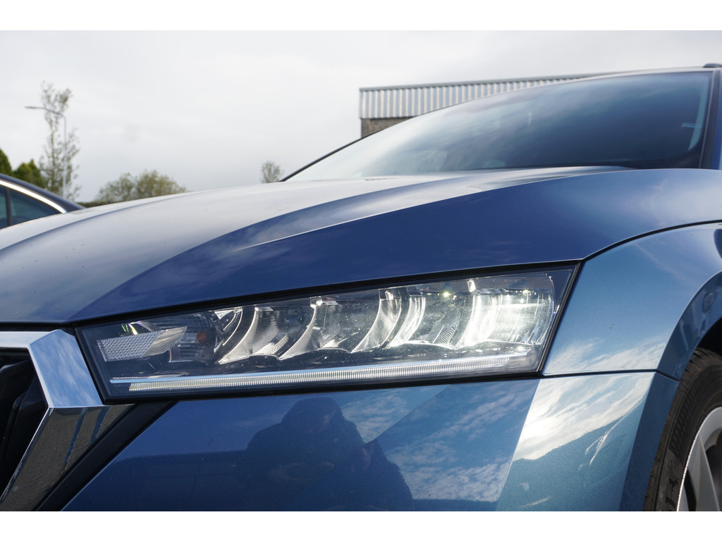 
Skoda Octavia Octavia Combi 1.0 TSI Business Edition | CAMERA | TREKHAAK | FULL LED | vol									