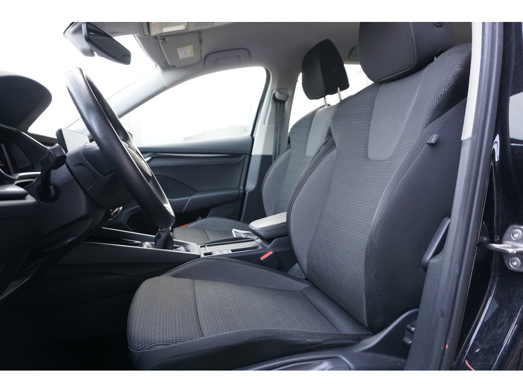 
Skoda Octavia Octavia Combi 1.0 TSI Business Edition | FULL LED | VIRTUAL COCKPIT | APPLE/ANDROID | vol									