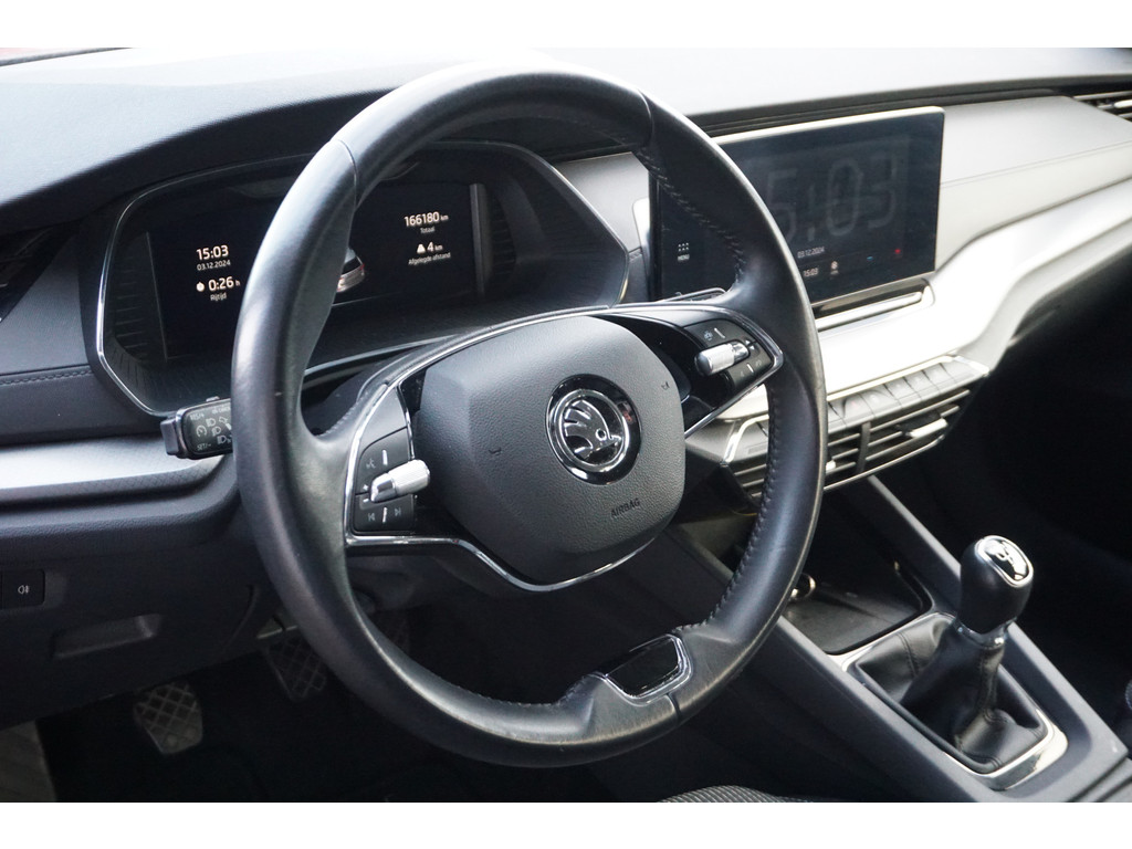 
Skoda Octavia Octavia Combi 1.0 TSI Business Edition | FULL LED | VIRTUAL COCKPIT | APPLE/ANDROID | vol									