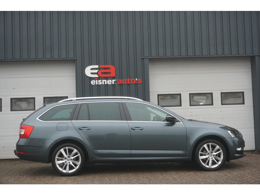 
Skoda Octavia Octavia Combi 1.5 TSI DSG 150 PK Greentech Edition | HALF LEER | TREKHAAK | STOELVERW. | vol									