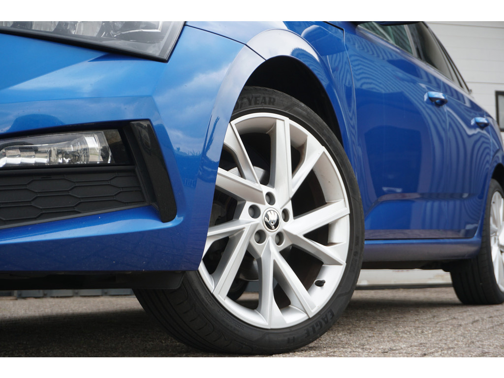 
Skoda Scala Scala 1.0 TSI First Edition | FULL LED | PANO | APPLE/ANDROID | CLIMA | vol									