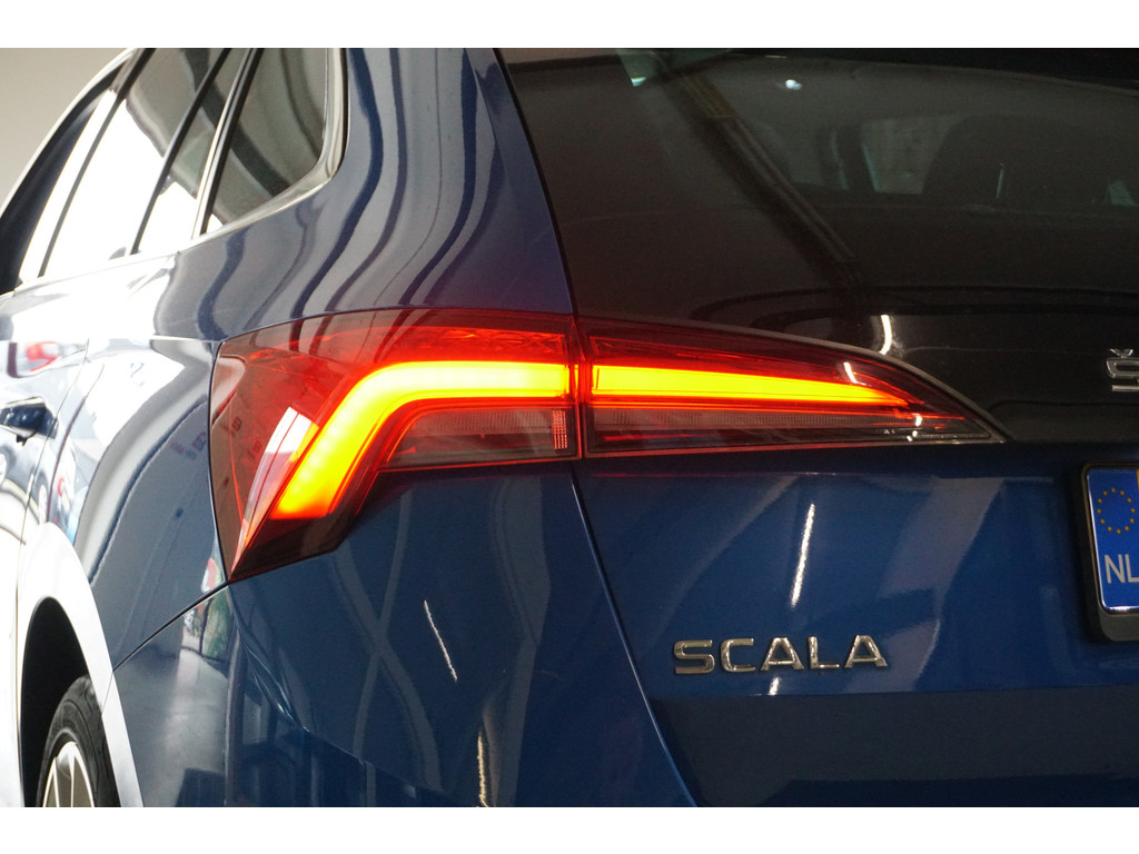 
Skoda Scala Scala 1.0 TSI First Edition | FULL LED | PANO | APPLE/ANDROID | CLIMA | vol									