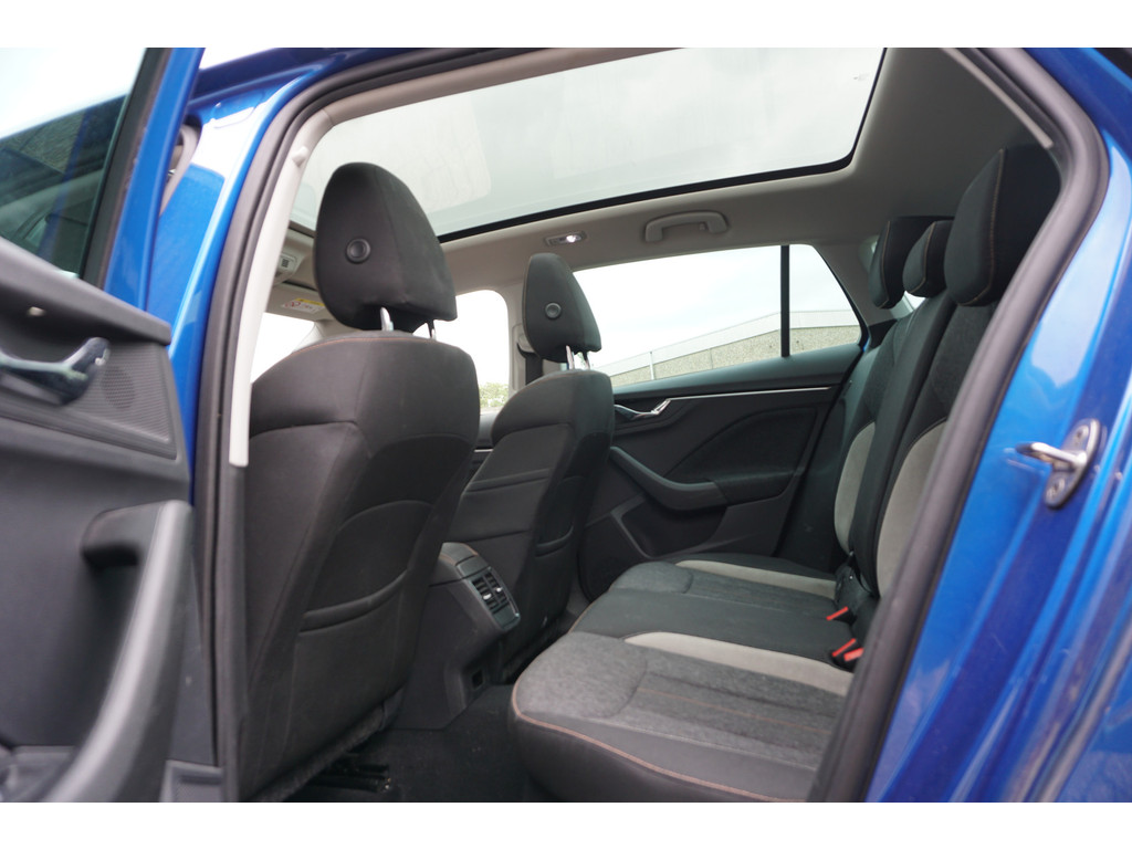 
Skoda Scala Scala 1.0 TSI First Edition | FULL LED | PANO | APPLE/ANDROID | CLIMA | vol									