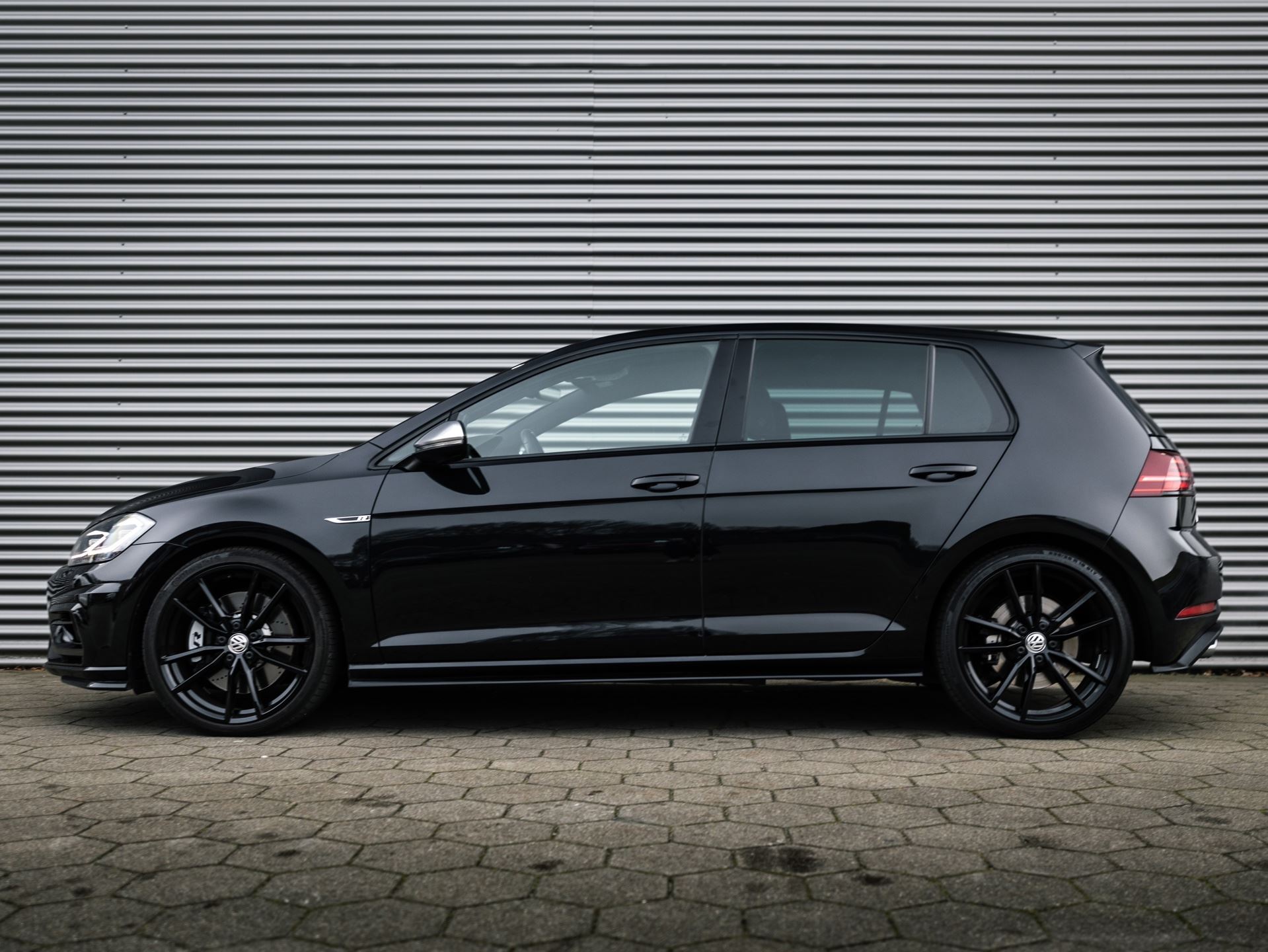 
Volkswagen Golf 2.0 TSI 4Motion R vol									