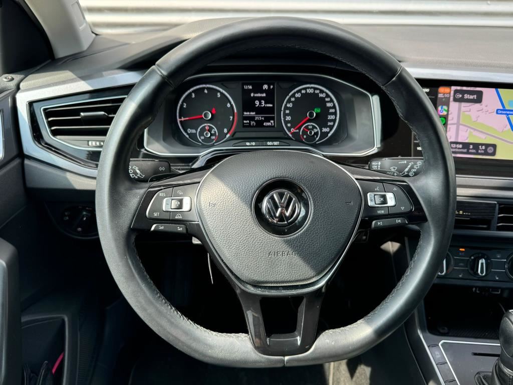 
Volkswagen Polo 1.0 TSI Highline Dsg vol									