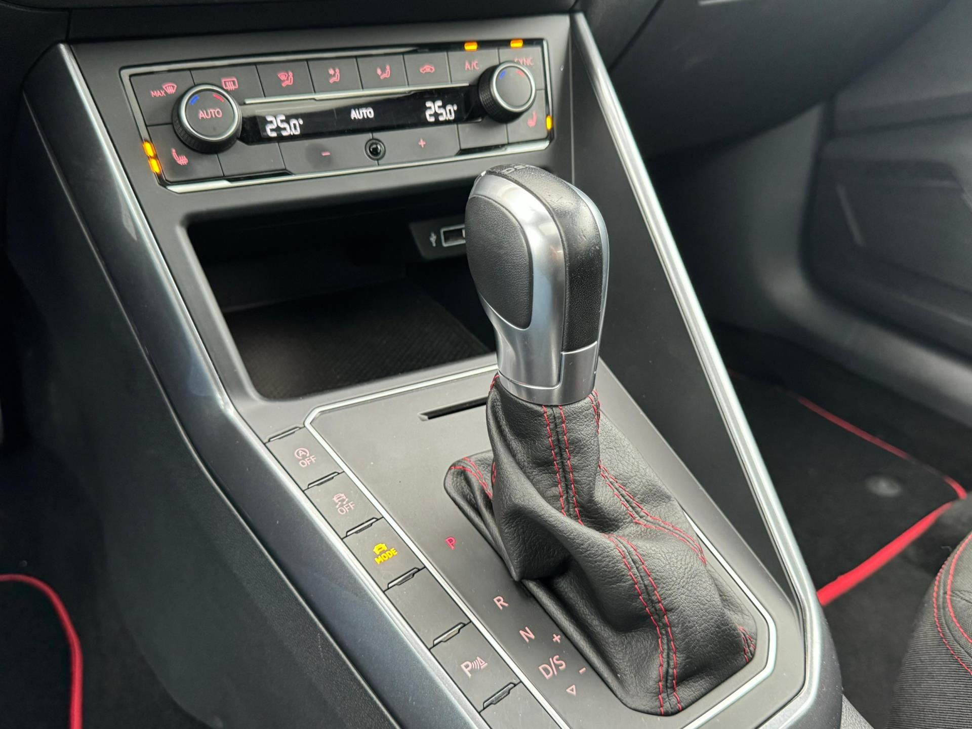 
Volkswagen Polo 2.0 TSI GTI vol									