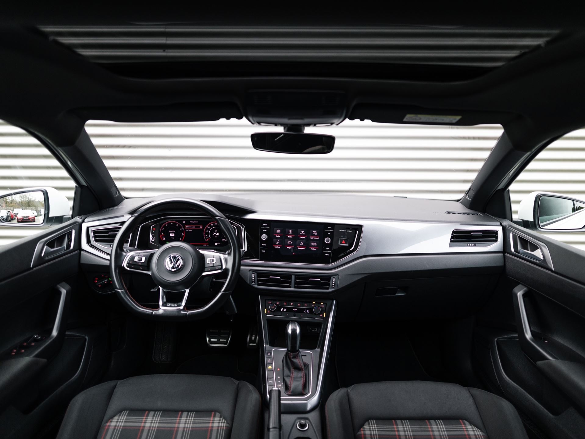 
Volkswagen Polo 2.0 TSI GTI vol									