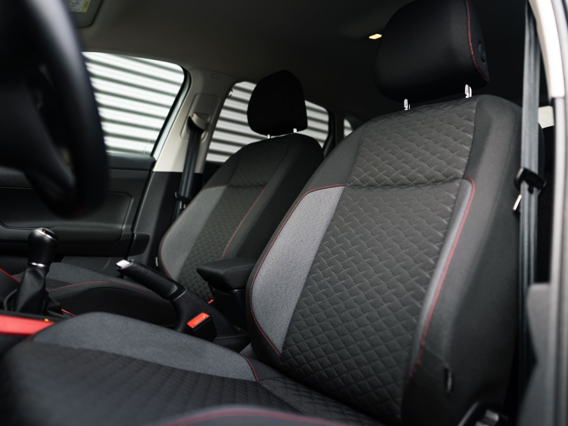 
Volkswagen Polo 1.0 TSI Join vol									