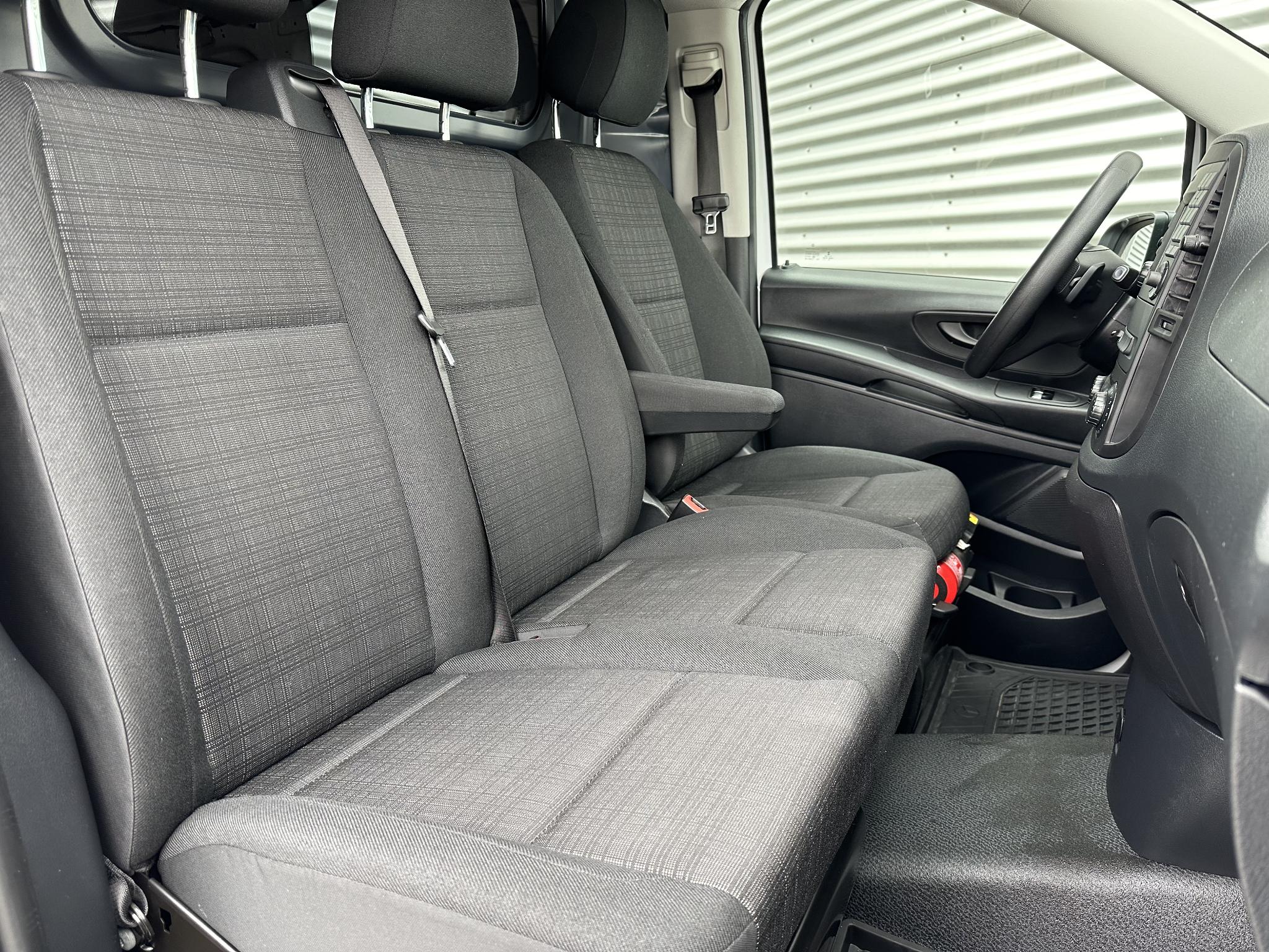 
Mercedes-Benz eVito eVitoAirco Navigatie 41 kWh 100% Elektrisch vol									