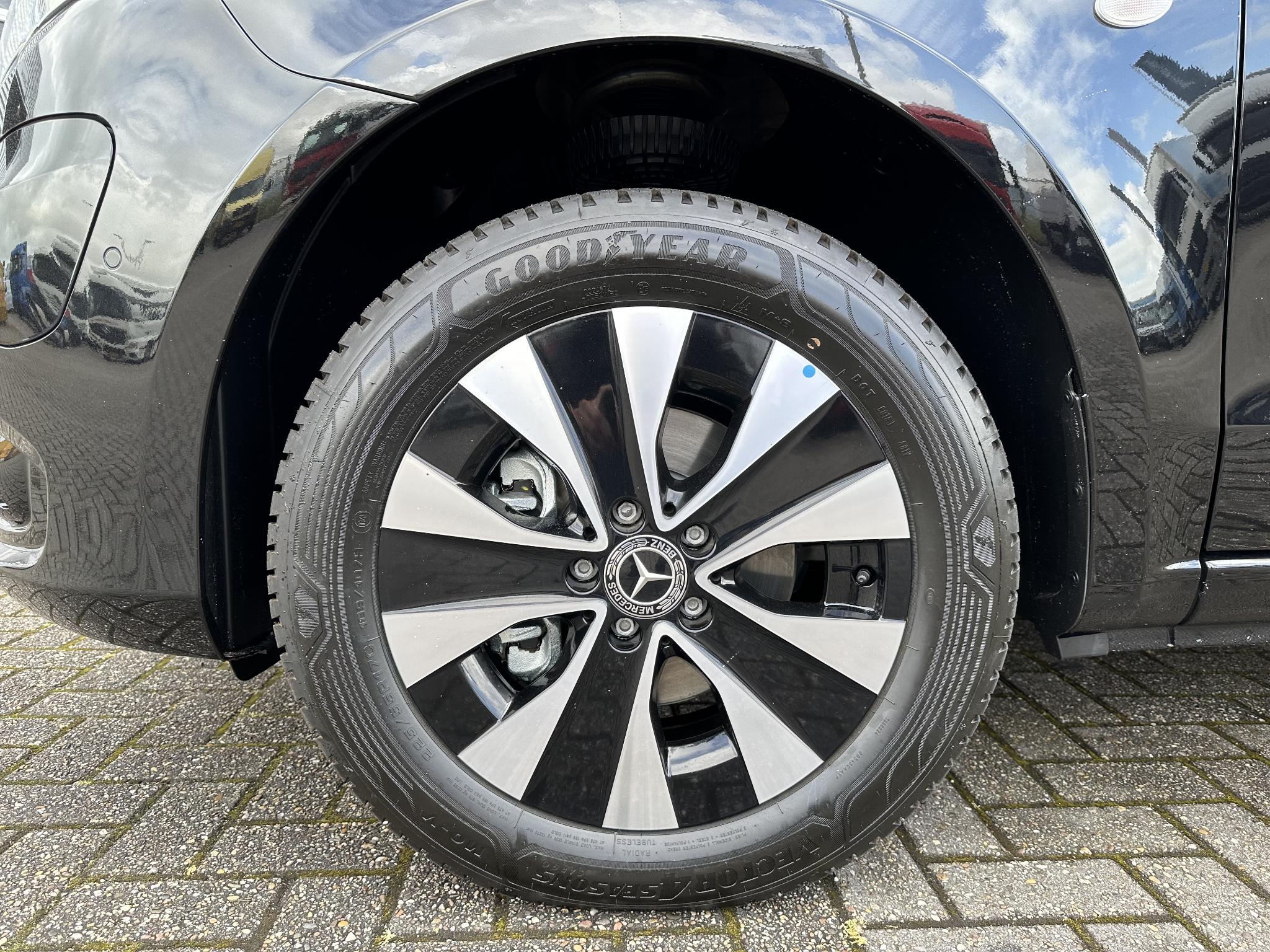 
Mercedes-Benz eVito eVito66 kWh 100% Elektrisch 286km wltp (Normale prijs: € 64251,- ex) vol									