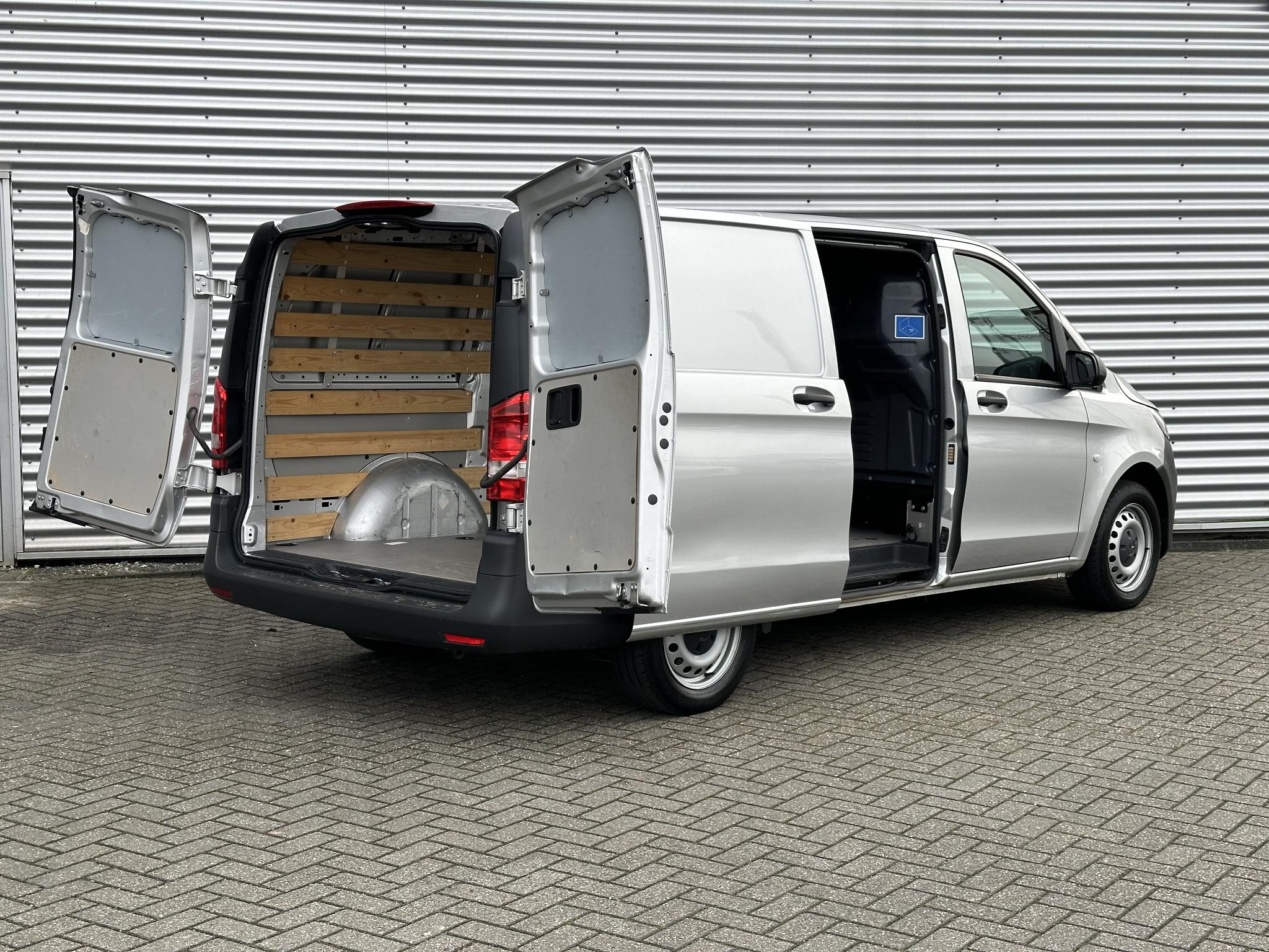 
Mercedes-Benz Vito Vito114 CDI Automaat Airco Carplay Navigatie Android Auto vol									