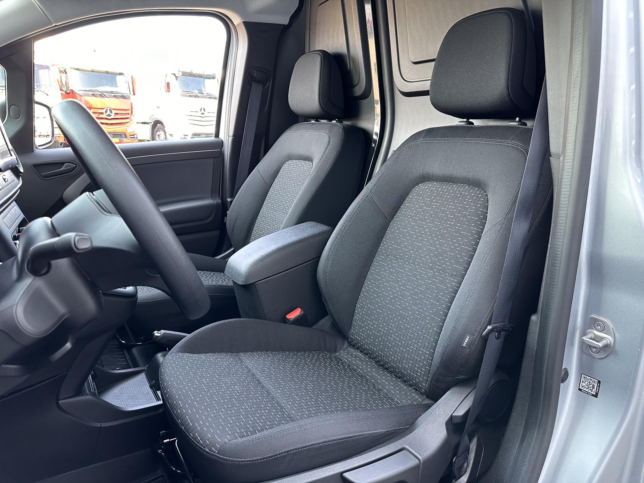 
Mercedes-Benz Citan Citan108 CDI 108 CDI Pro Apple Carplay Navigatie Airco 108 CDI L1 Pro vol									