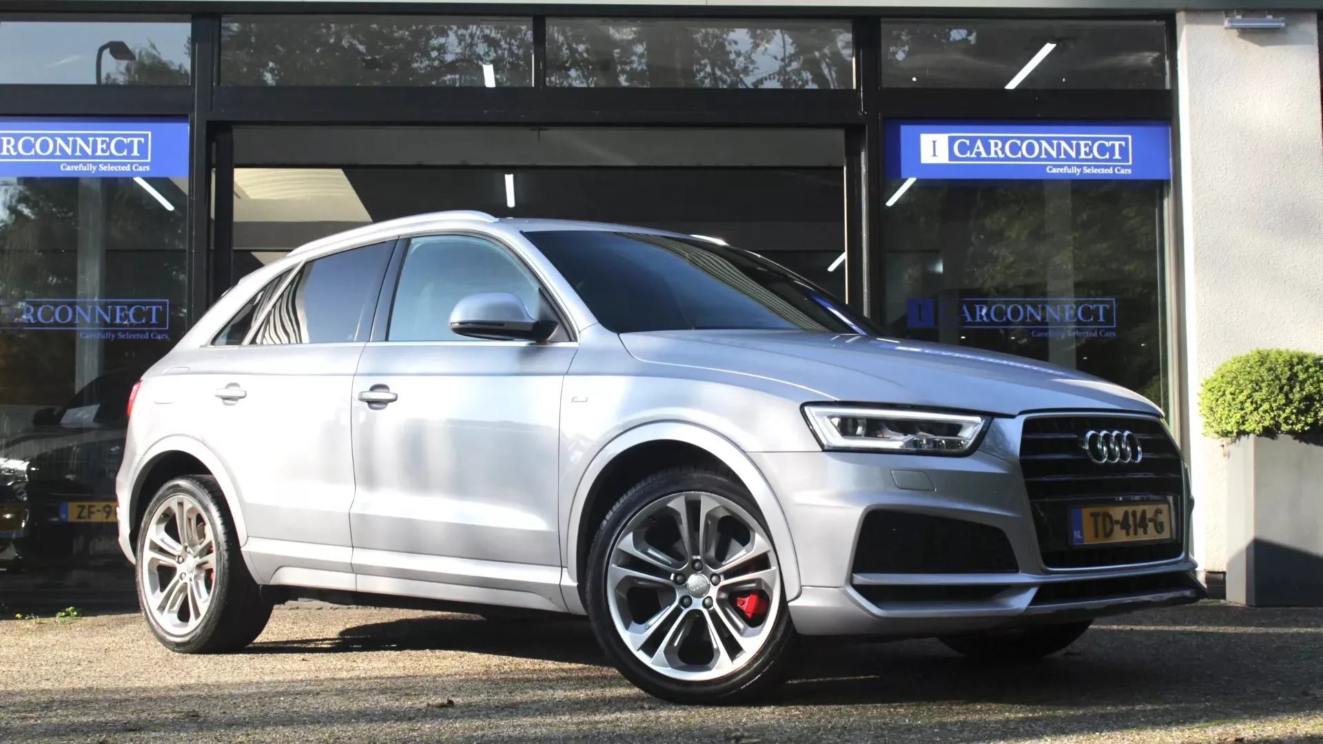 
Audi Q3 1.4 TFSI CoD vol									