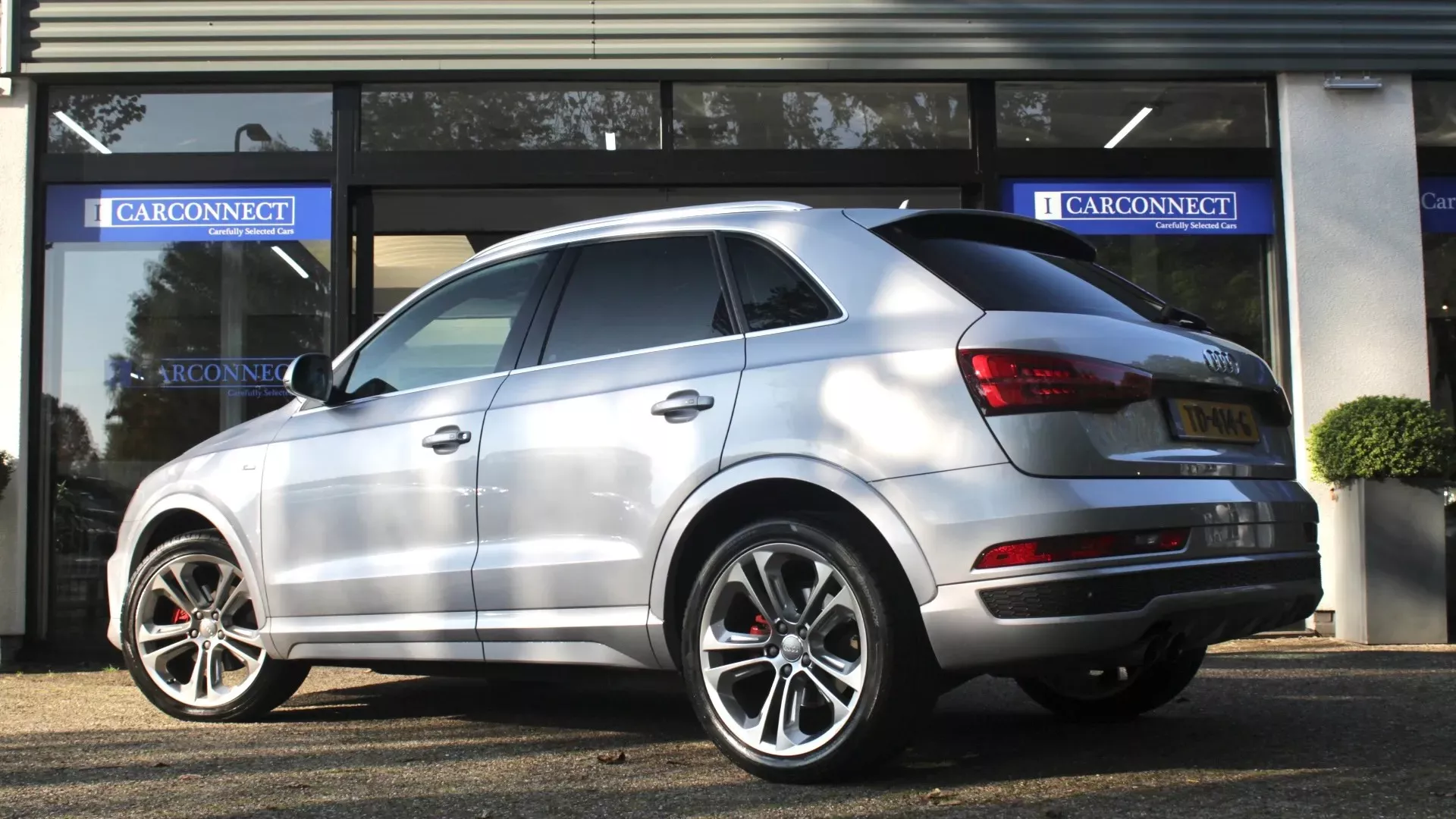 
Audi Q3 1.4 TFSI CoD vol									