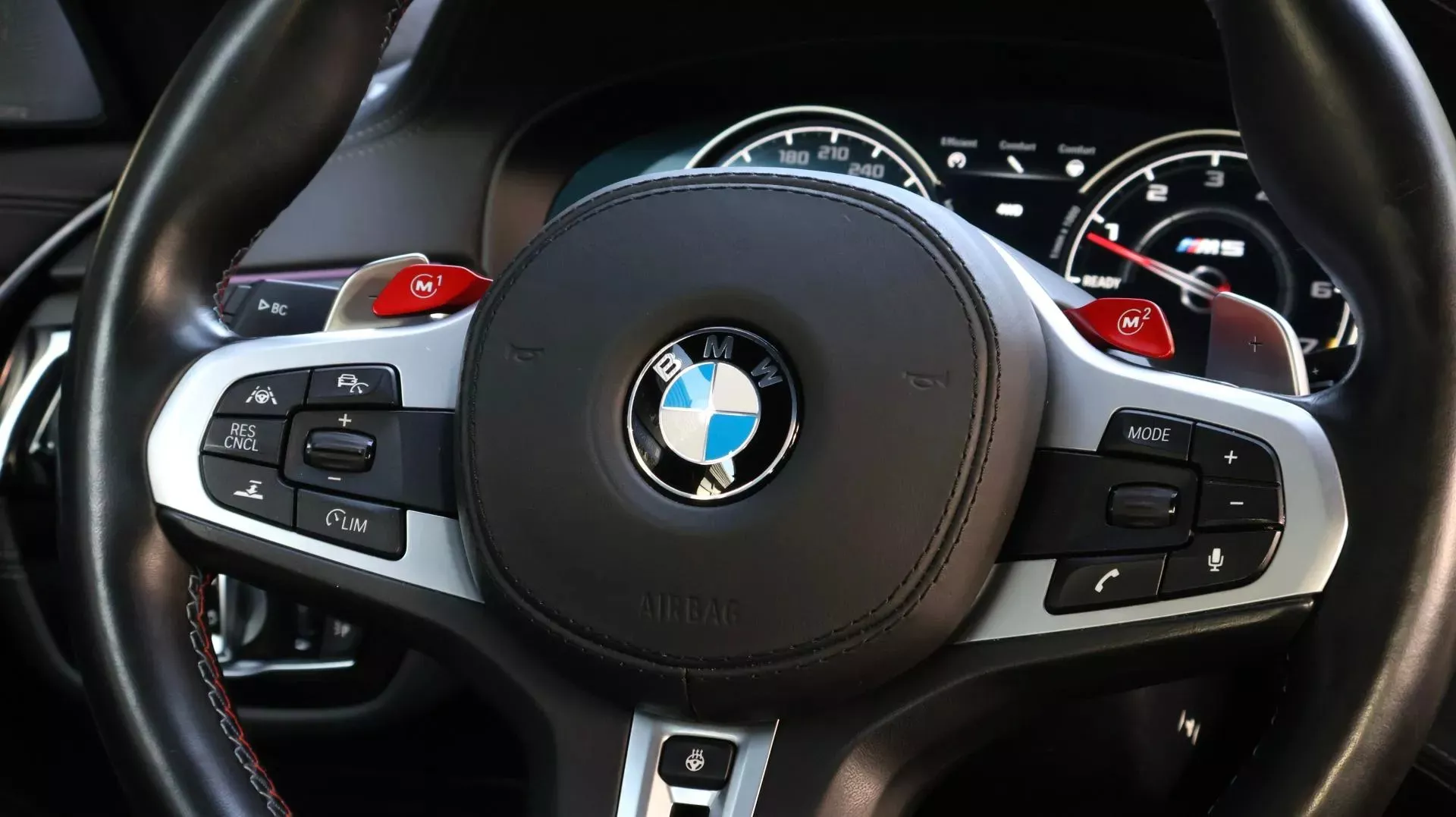 
BMW 5-serie M5 Competition vol									