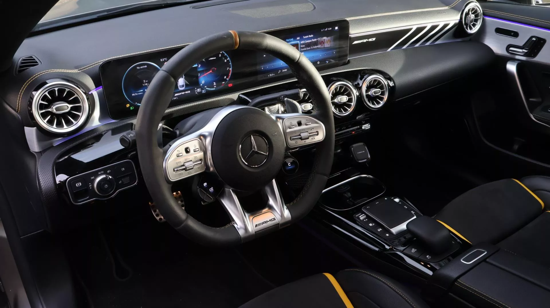 
Mercedes-Benz CLA-Klasse AMG 45 S 4MATIC+ Premium Plus vol									