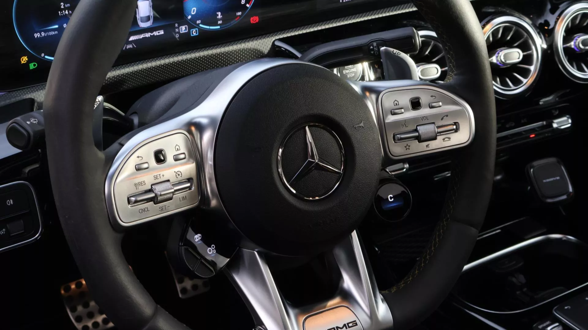 
Mercedes-Benz CLA-Klasse AMG 45 S 4MATIC+ Premium Plus vol									