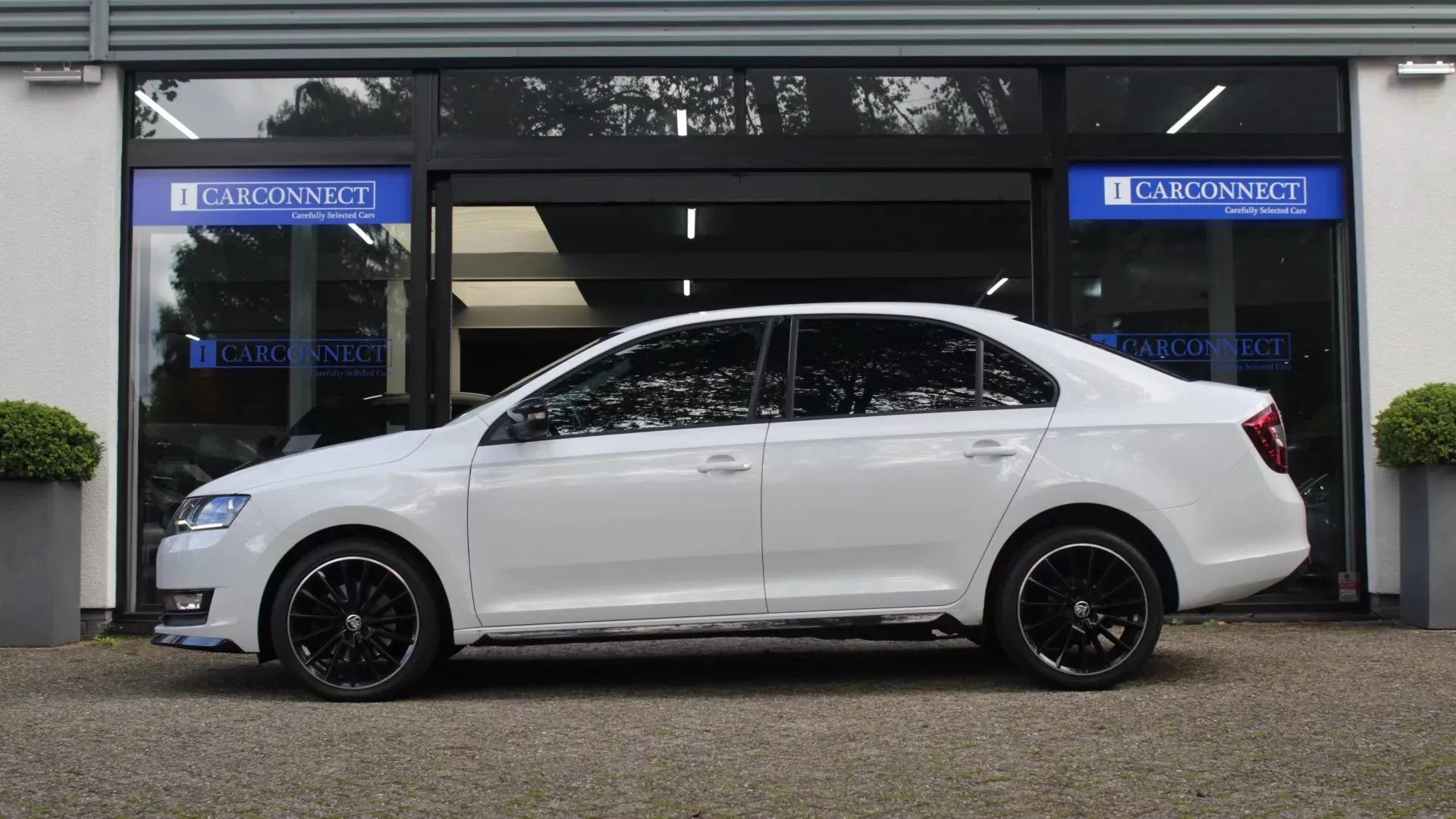 
Skoda Rapid Spaceback 1.0 TSI Monte Carlo vol									