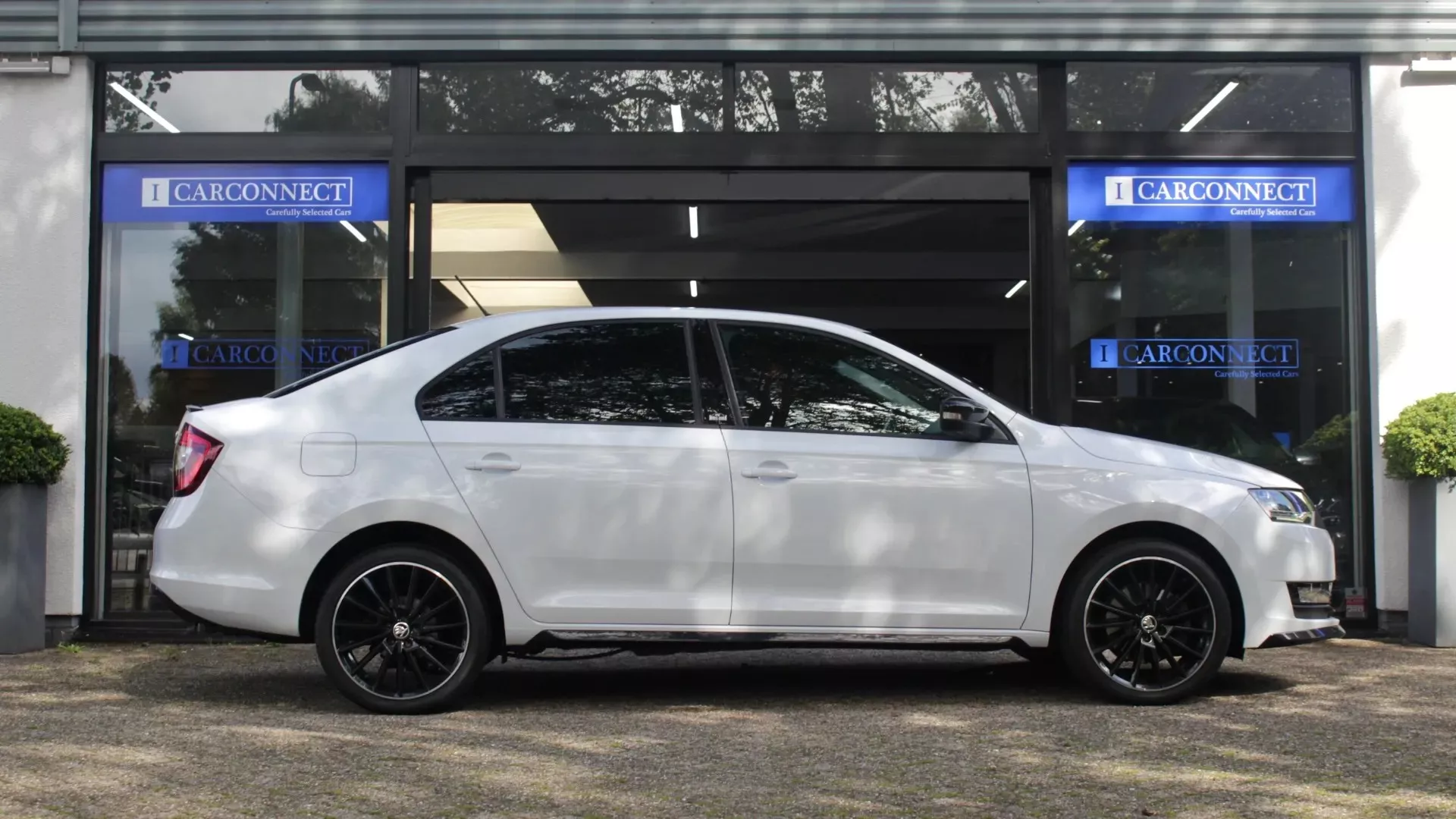 
Skoda Rapid Spaceback 1.0 TSI Monte Carlo vol									