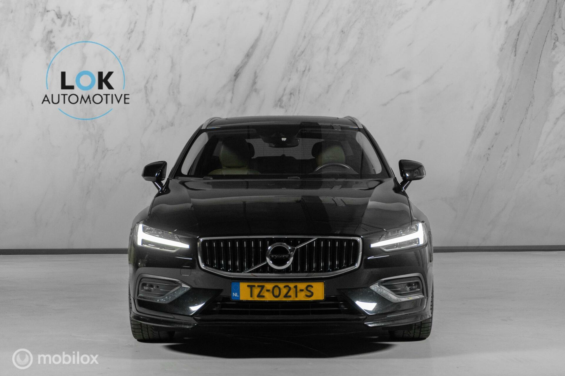 
Volvo V60 2.0 T5 R-Design vol									