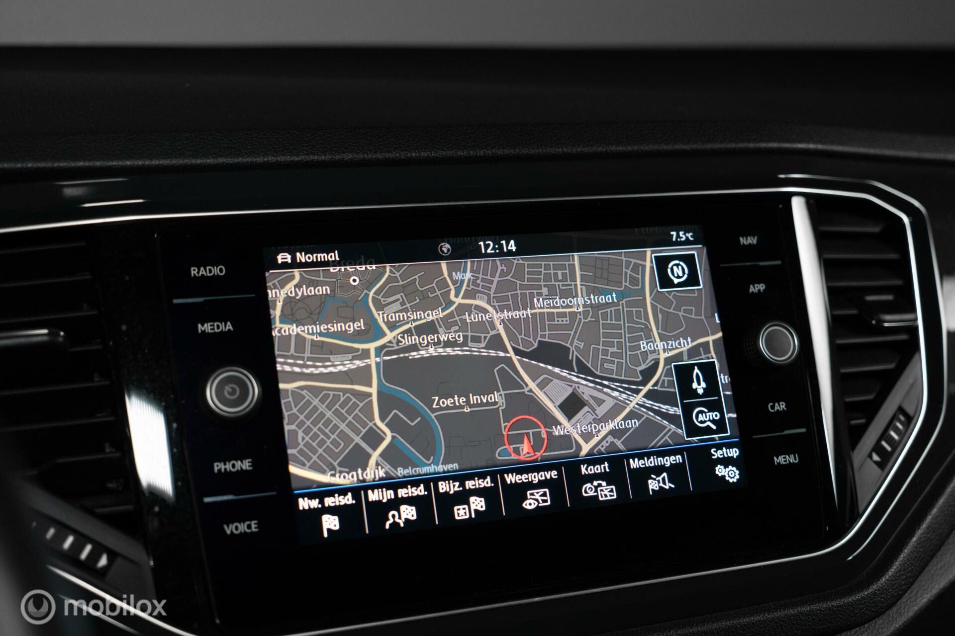 
Volkswagen T-Roc 2.0 TSI 4Motion vol									