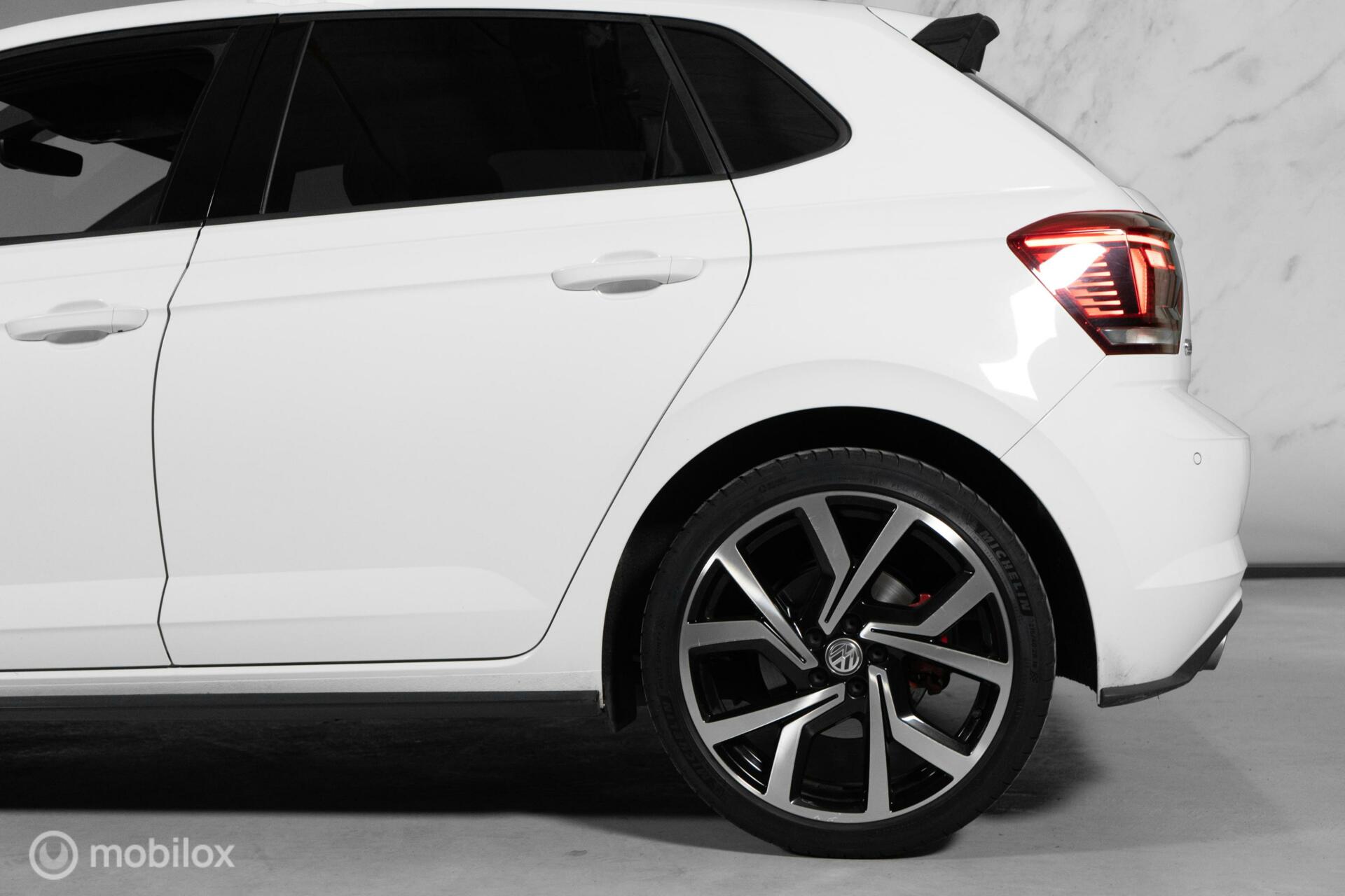 
Volkswagen Polo GTI 2.0 TSI vol									