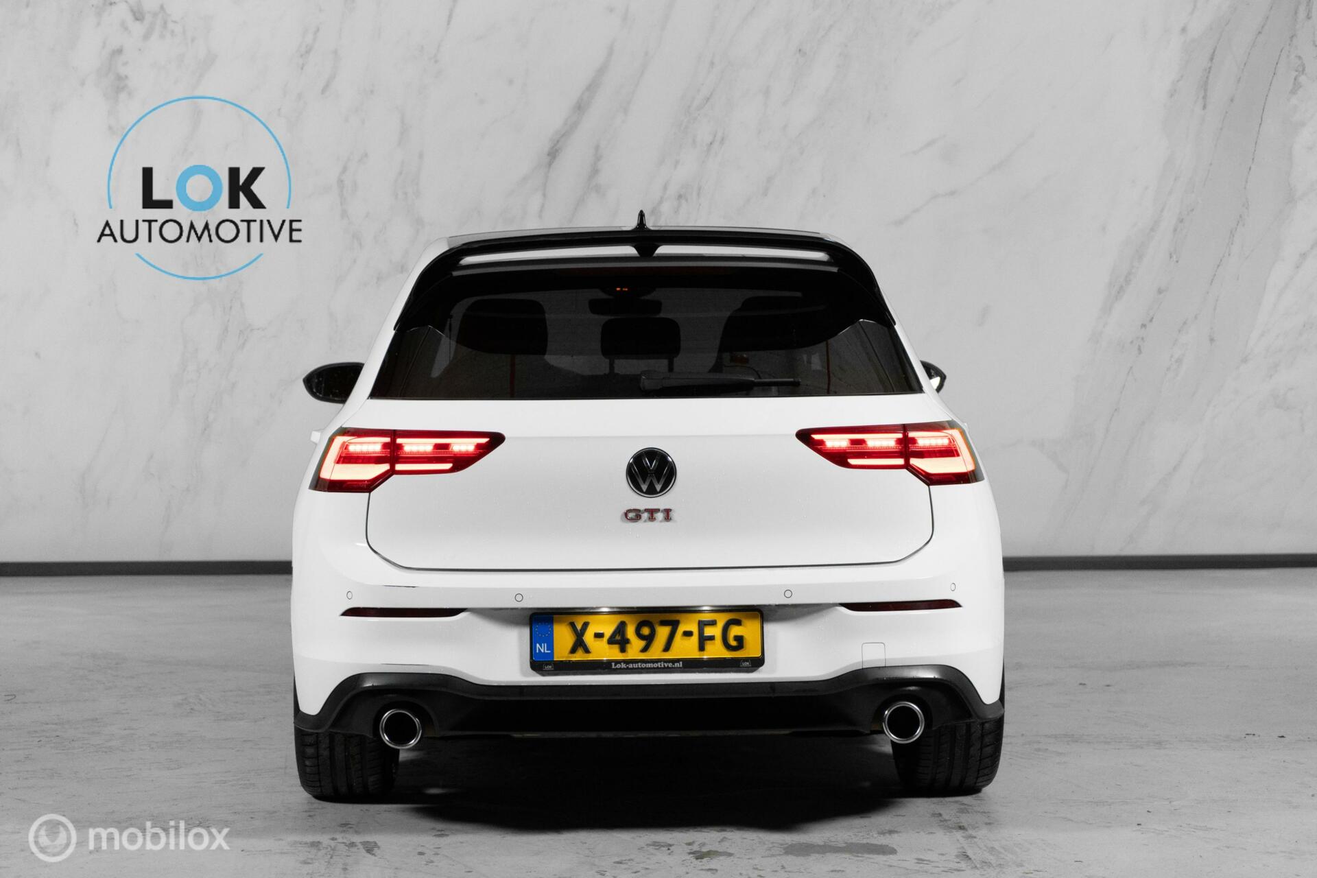 
Volkswagen Golf GTI 2.0 TSI vol									