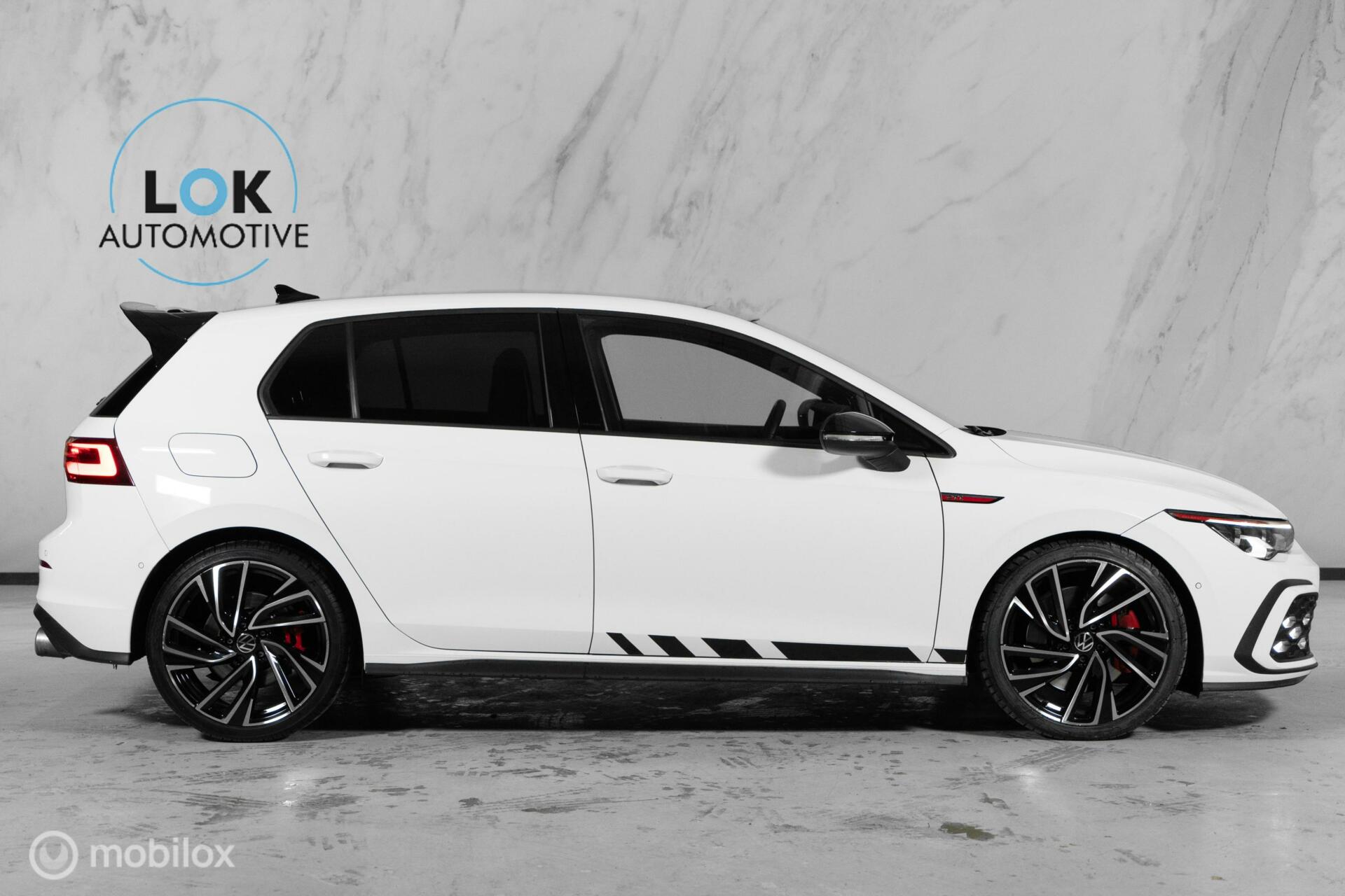 
Volkswagen Golf GTI 2.0 TSI vol									