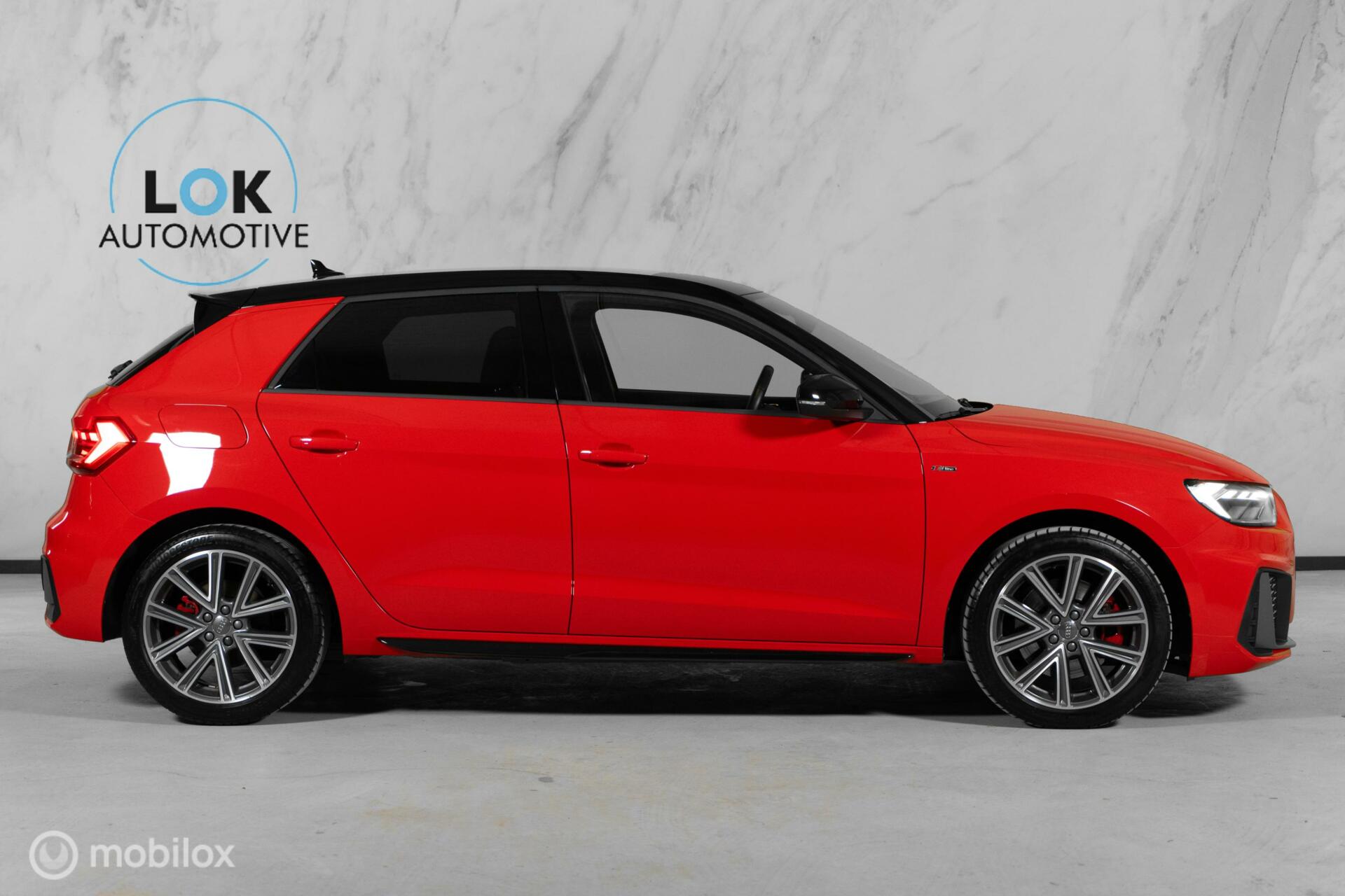 
Audi A1 30 TFSI S-Line vol									
