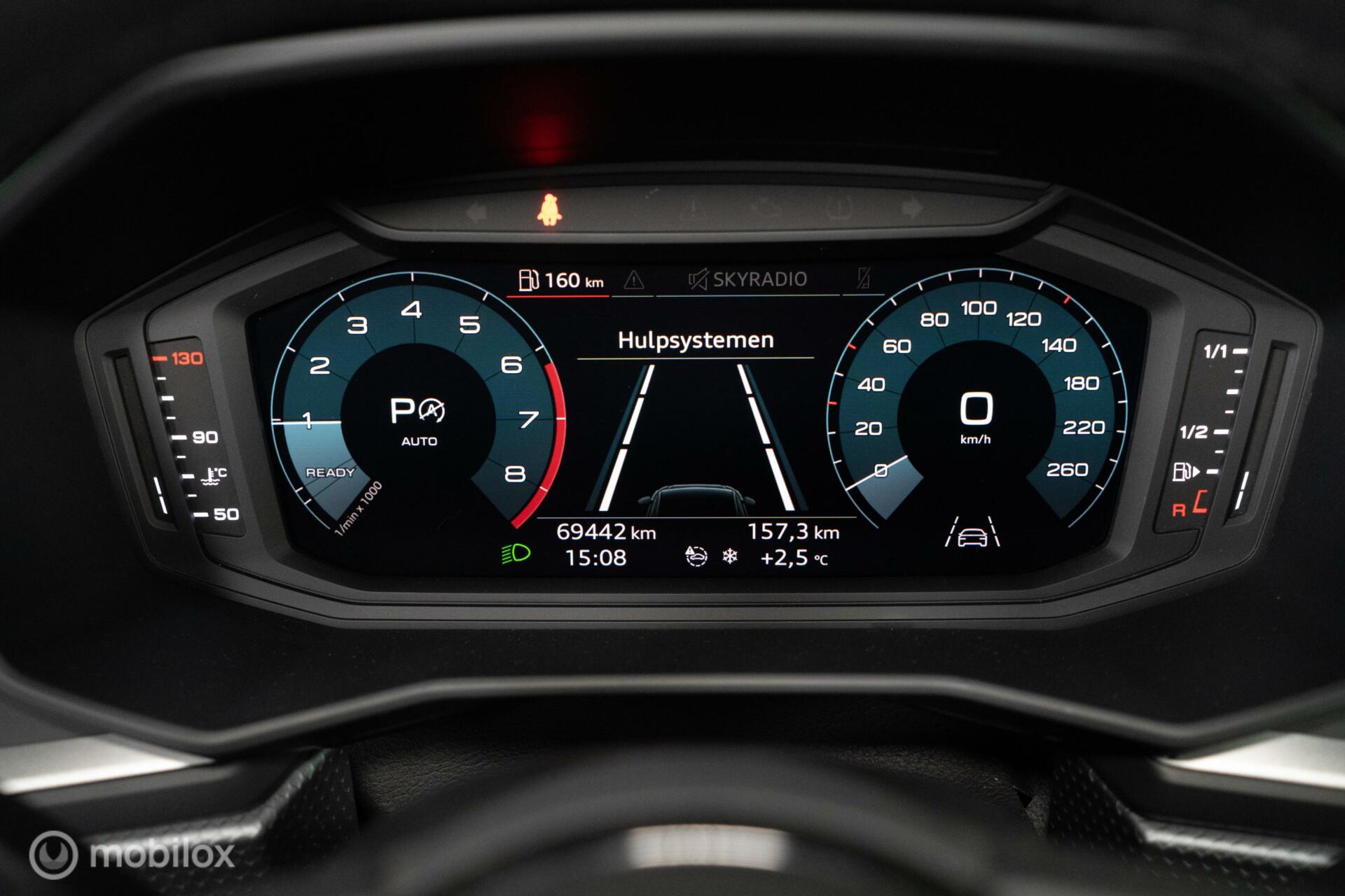 
Audi A1 30 TFSI S-Line vol									