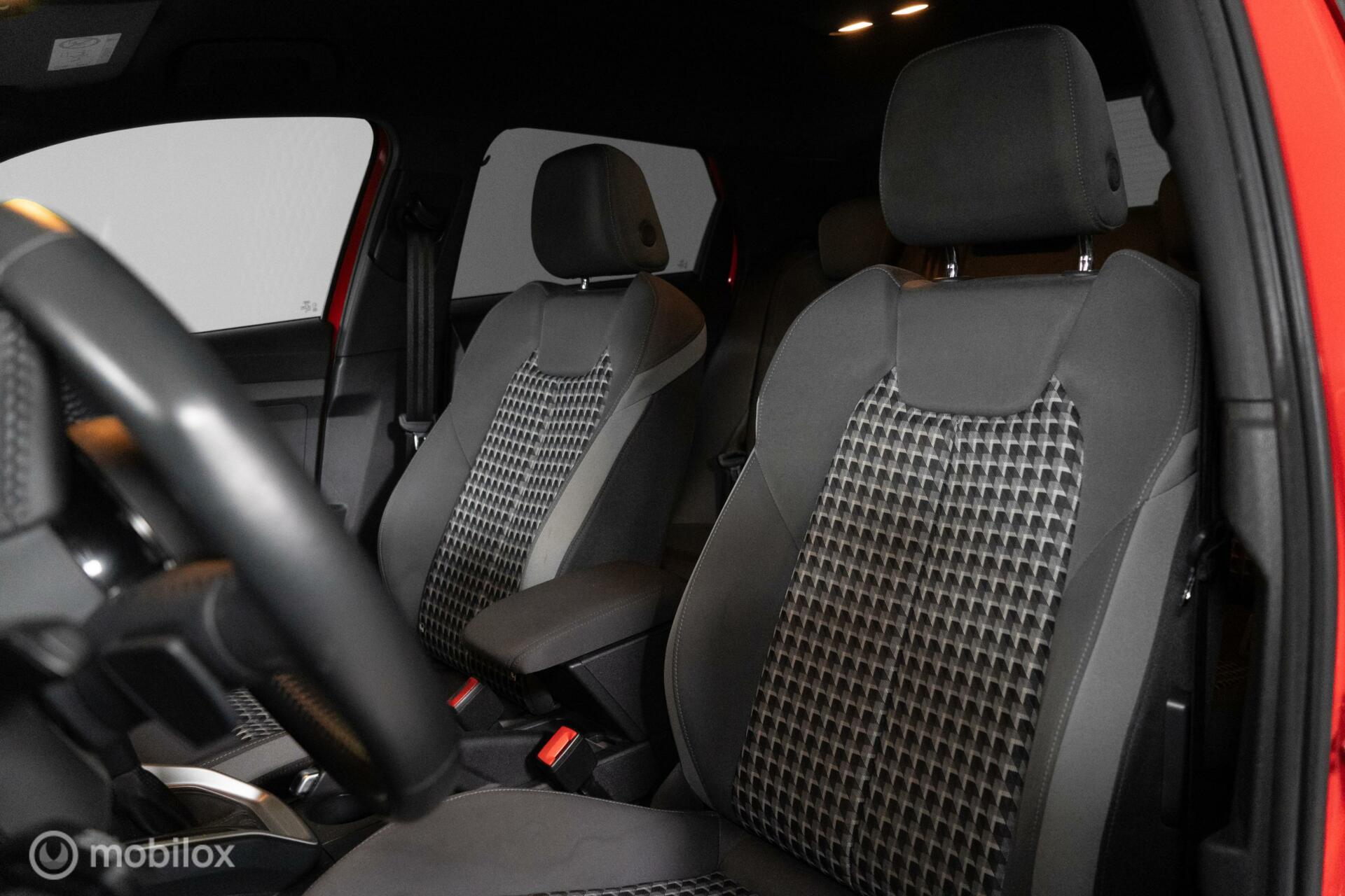 
Audi A1 30 TFSI S-Line vol									