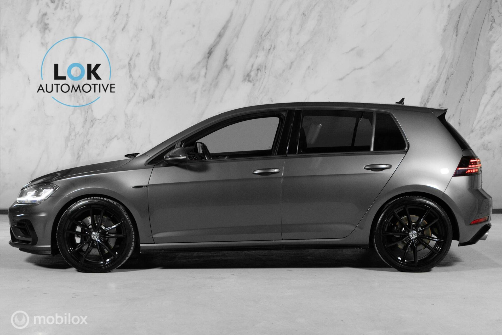 
Volkswagen Golf R 2.0 TSI R Motion vol									