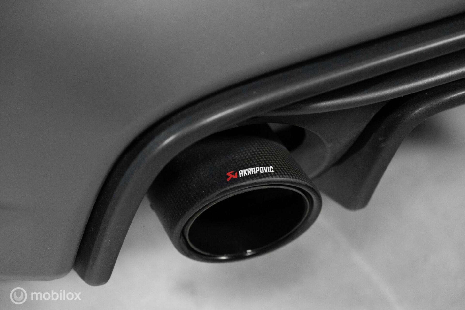 
Abarth 595 1.4 T-Jet esseesse 70th Anniversary vol									