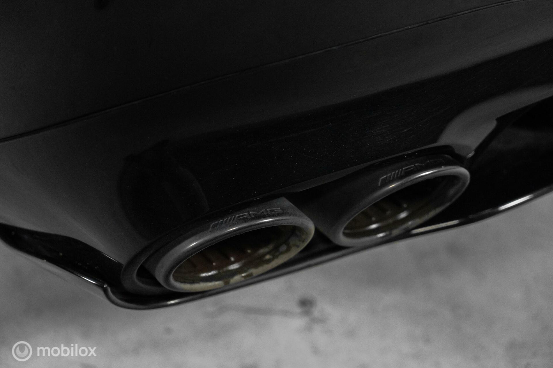 
Mercedes-Benz CLA-Klasse Shooting Brake AMG 45 S 4MATIC+ vol									