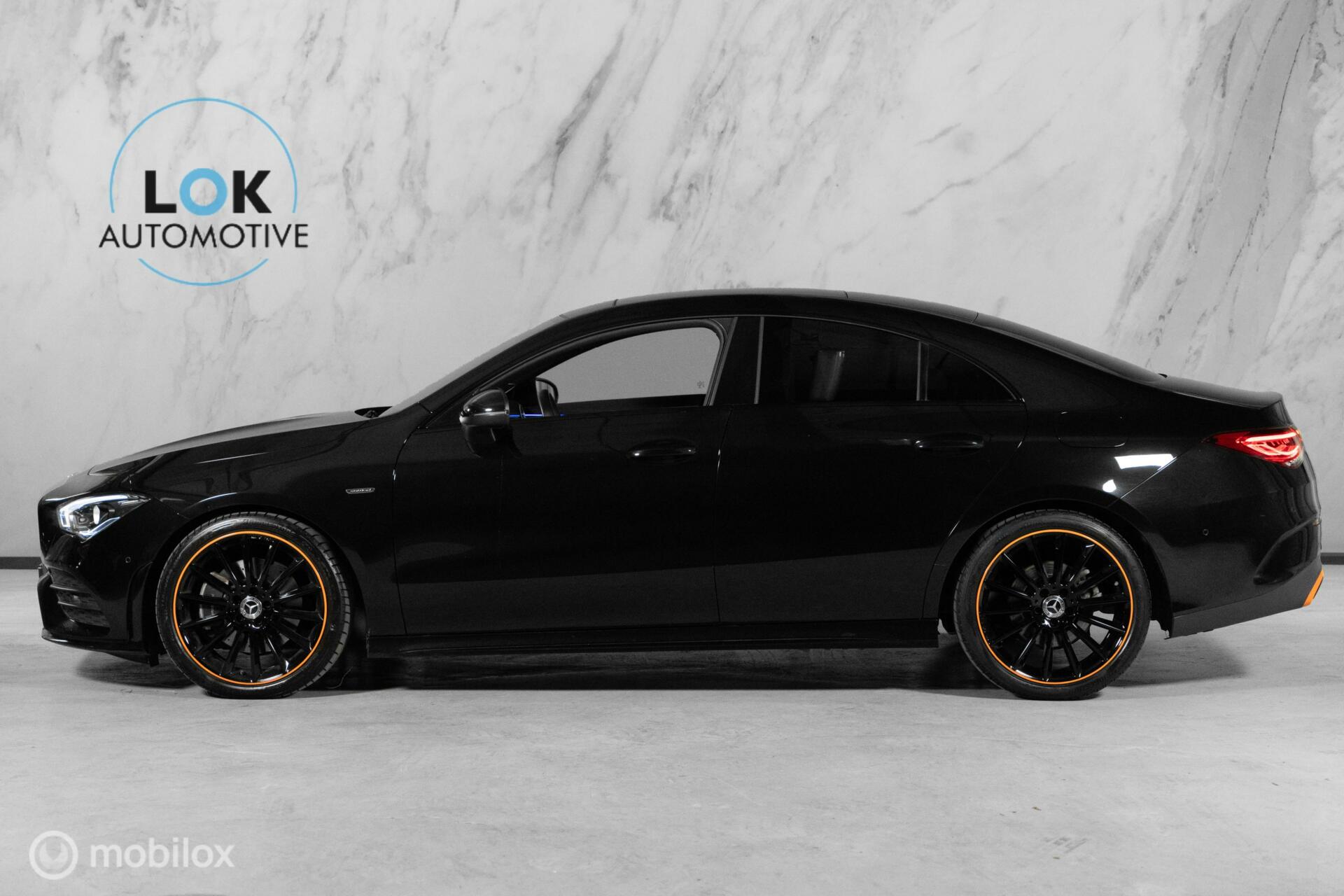 
Mercedes-Benz CLA-Klasse 200 AMG Edition vol									