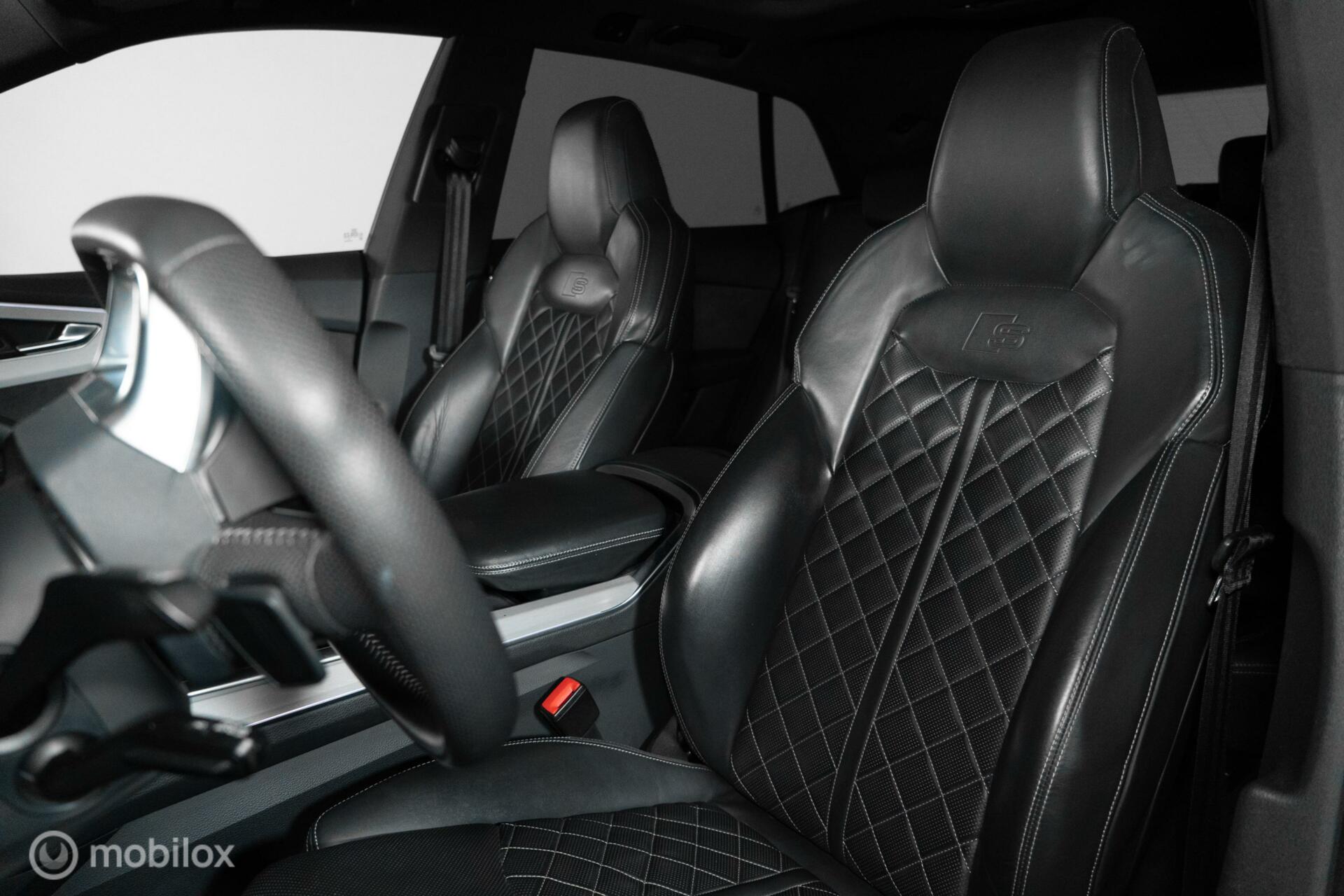 
Audi Q8 50 TDI quattro Pro Line S vol									