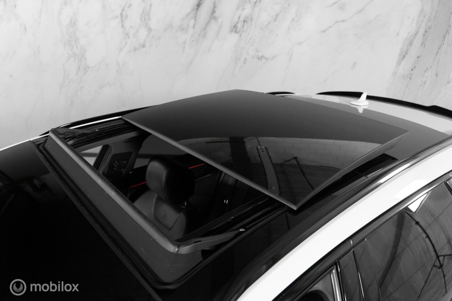 
Audi A3 Avant 55 TFSI quattro S-line vol									