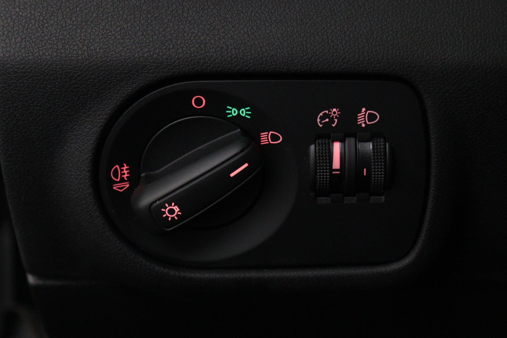 
Audi A1 Sportback 1.0 TFSI Pro Line (NAVIGATIE, CRUISE CONTROL, AIRCO, MULTIMEDIA, NL-AUTO) vol									