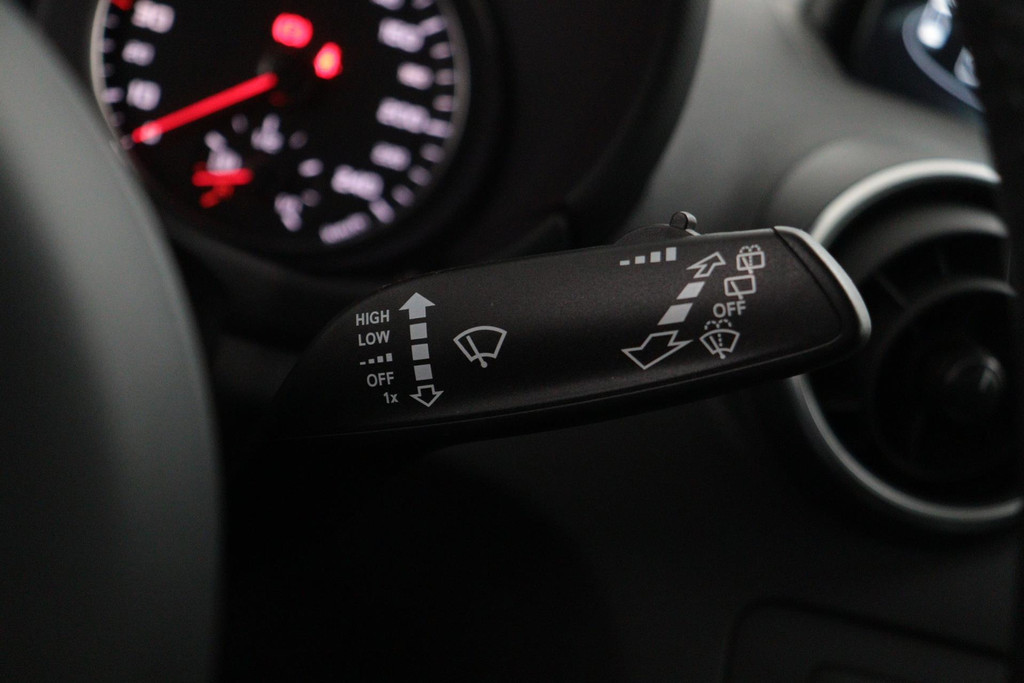 
Audi A1 Sportback 1.0 TFSI Pro Line (NAVIGATIE, CRUISE CONTROL, AIRCO, MULTIMEDIA, NL-AUTO) vol									