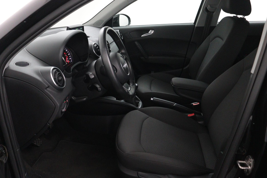 
Audi A1 Sportback 1.0 TFSI Pro Line (NAVIGATIE, CRUISE CONTROL, AIRCO, MULTIMEDIA, NL-AUTO) vol									