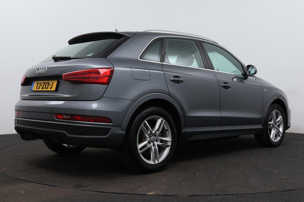 
Audi Q3 1.4 TFSI CoD Sport Advance Sport 2x S-line AANBIEDING!! ( NL-auto, Parkeerhulp V+A, Navi, StoelV, Cruise C, Etc) vol									