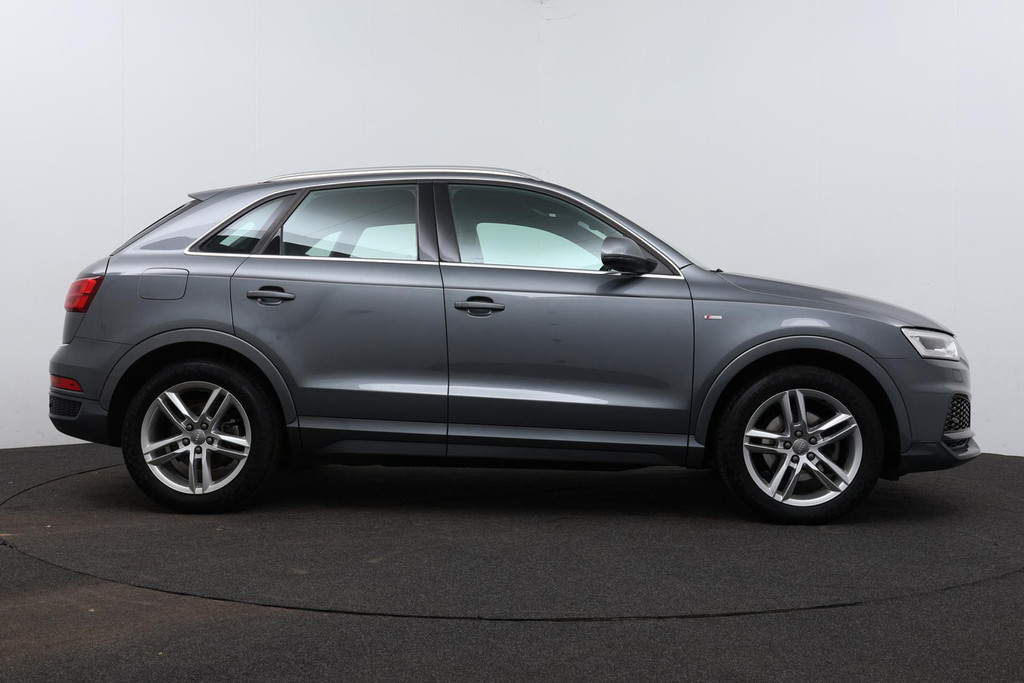 
Audi Q3 1.4 TFSI CoD Sport Advance Sport 2x S-line AANBIEDING!! ( NL-auto, Parkeerhulp V+A, Navi, StoelV, Cruise C, Etc) vol									