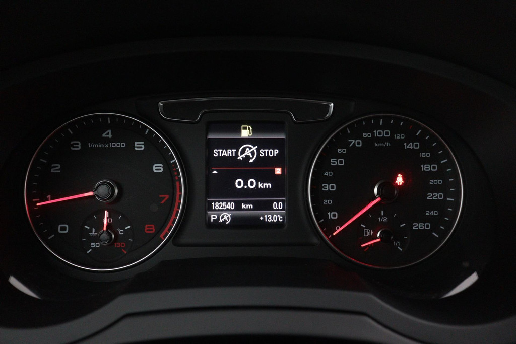 
Audi Q3 1.4 TFSI CoD Sport Advance Sport 2x S-line AANBIEDING!! ( NL-auto, Parkeerhulp V+A, Navi, StoelV, Cruise C, Etc) vol									