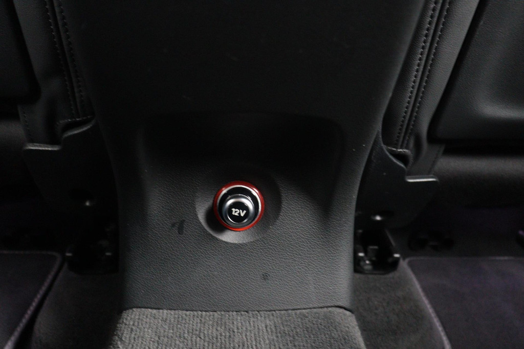 
Audi Q3 1.4 TFSI CoD Sport Advance Sport 2x S-line AANBIEDING!! ( NL-auto, Parkeerhulp V+A, Navi, StoelV, Cruise C, Etc) vol									